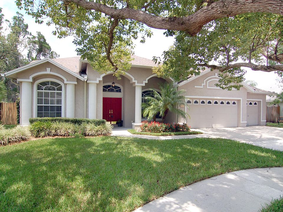 1st image of 16205 Breckinmore Ln