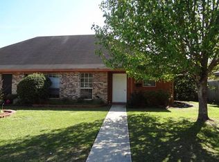 160 Village Dr, Slidell, LA 70461