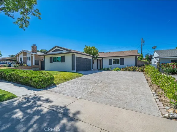 22514 Los Tigres Dr, Santa Clarita, CA 91350