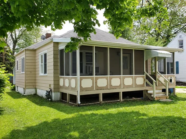 550 Zeisler Ct, Kankakee, IL 60901