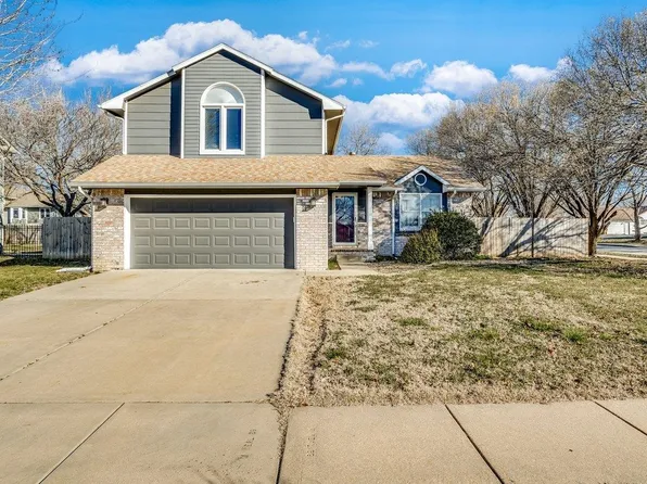 5534 E Prairie Hawk Ln, Wichita, KS 67220