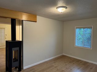 504 Palm St, Santa Rosa, CA 95404