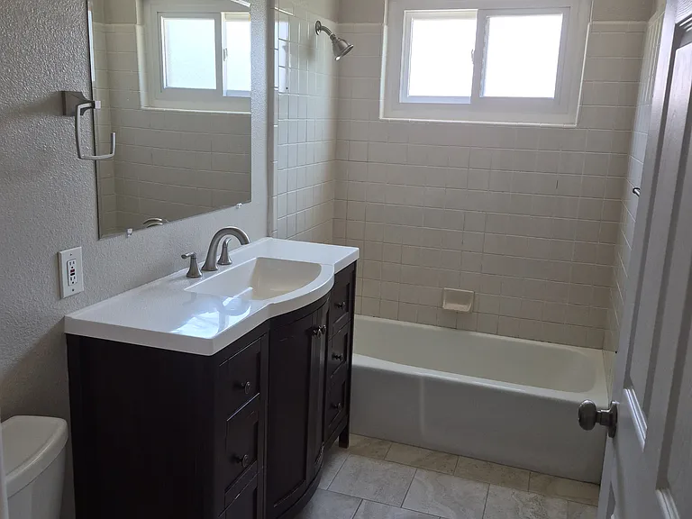 526 Piazza Dr #A — Photo 6