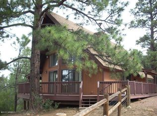 2914 Red Cinder Rd, Overgaard, AZ 85933