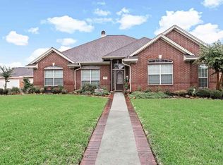 3749 Champions Dr, Beaumont, TX 77707