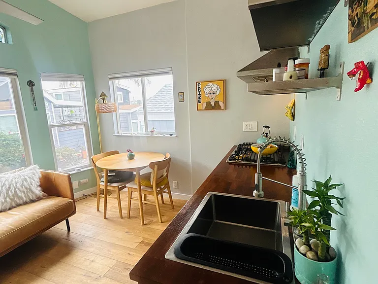 1624 N Coast Highway 101 #52 — Photo 32