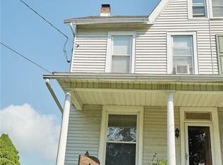 4515 Mountain Rd, Slatington, PA 18080