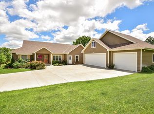 5782 Elbo Ridge Dr, Manhattan, KS 66502