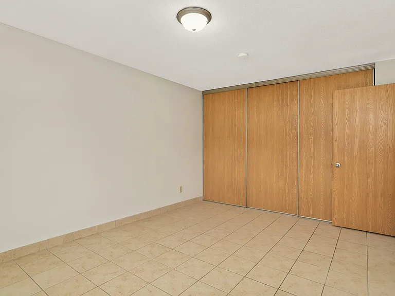 1313 Como Ave SE #201 — Photo 18