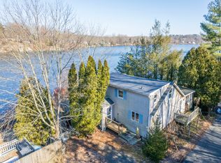 238 Mamanasco Rd, Ridgefield, CT 06877