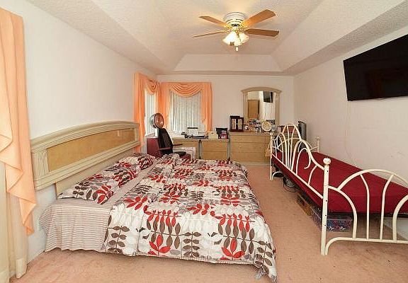 Home For Sale In Regency Lakes