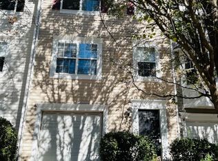 506 Sparkleberry Ter NE, Leesburg, VA 20176