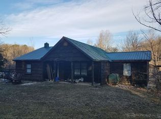 3656 Howard Gap Rd, Saluda, NC 28773