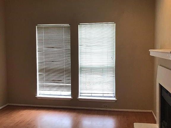 2nd image of 1700 Amelia Ct APT 326