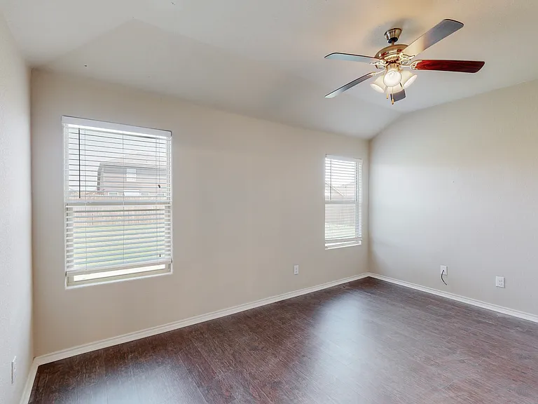 5140 Grayson Ridge Dr — Photo 9