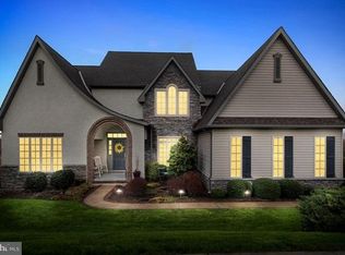 111 Livia Ln, Wrightsville, PA 17368