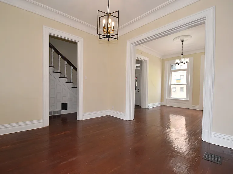 1005-1 Sheffield St — Photo 16