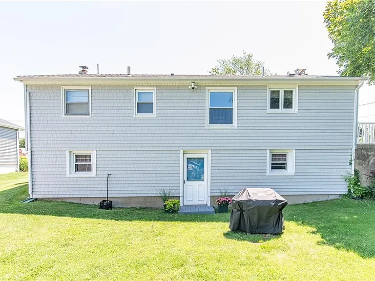 85 Treasure Rd — Photo 29