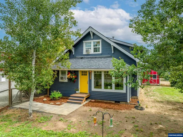 88685 Faulhaber Rd, Elmira, OR 97437