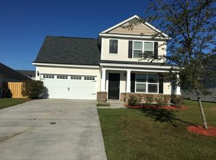 15 Laurel Ln, Port Wentworth, GA 31407
