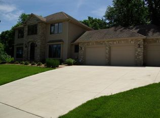 3312 Fox Hollow Ct SW, Rochester, MN 55902