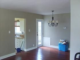 4th image of 214 W North St