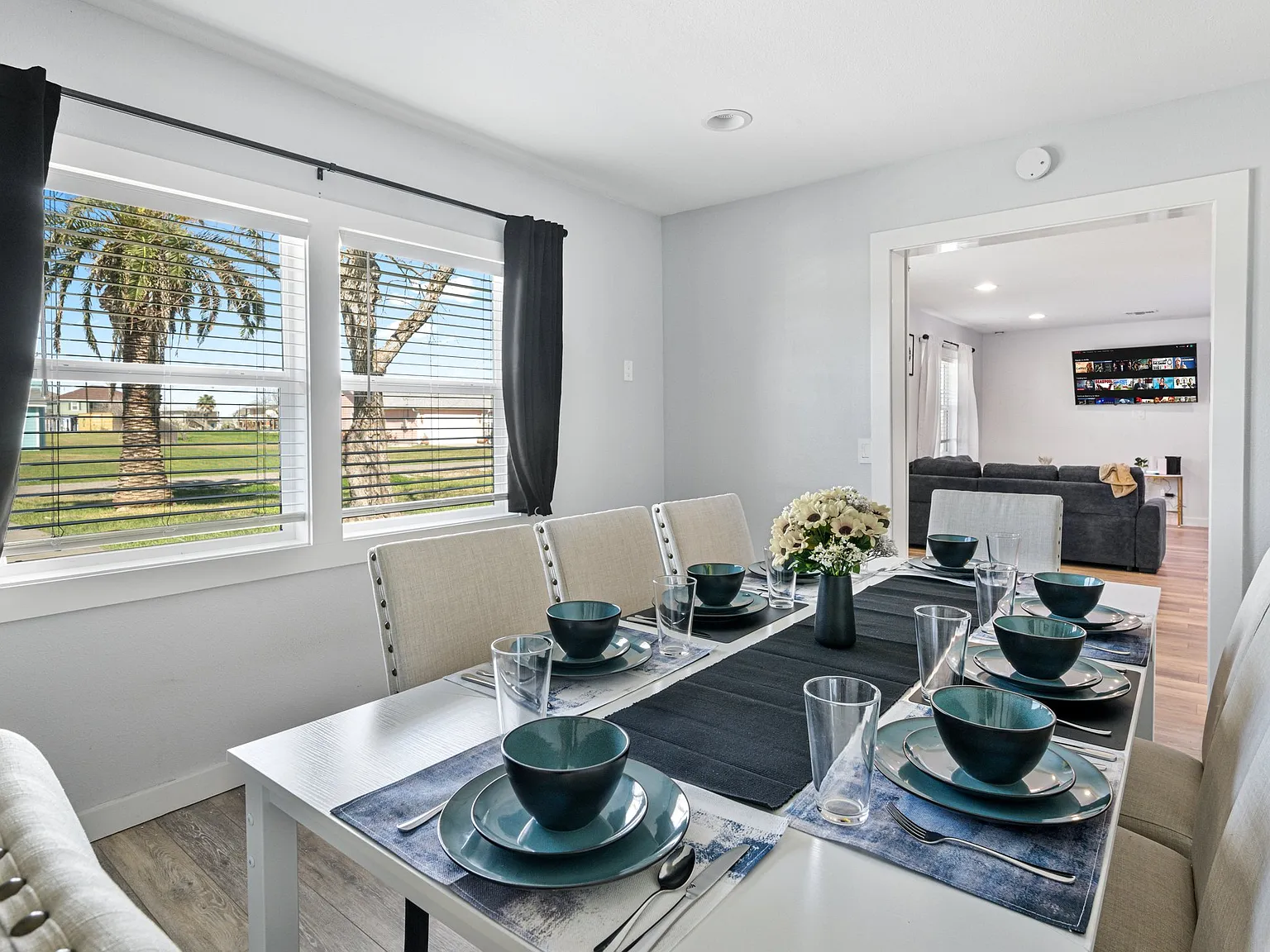 5 bed, 2246 sqft, $3,000 — Photo 3