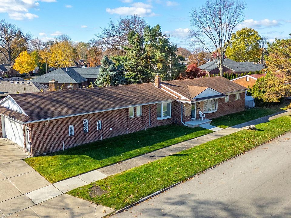 1st image of 18370 Outer Dr