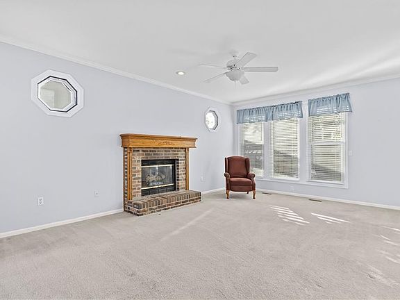 4th image of 2508 N 106th St