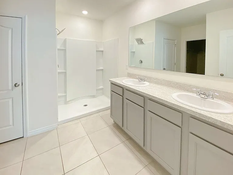 1501 Fox Squirrel Dr — Photo 8
