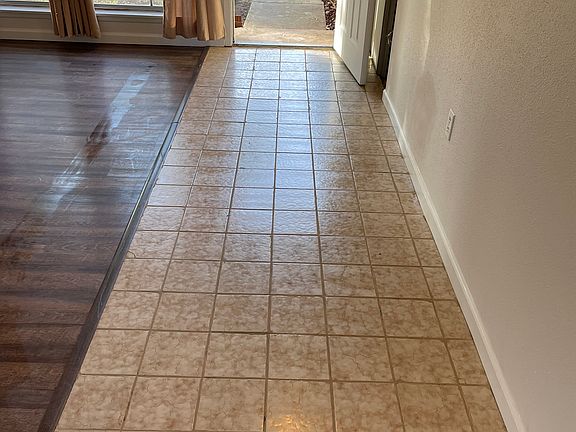 3rd image of 7607 Brown Oak St