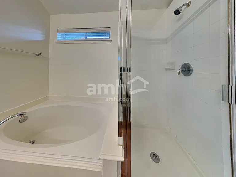 9710 Sundew Dr — Photo 11