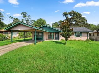 606 N Frusha Dr, Deridder, LA 70634