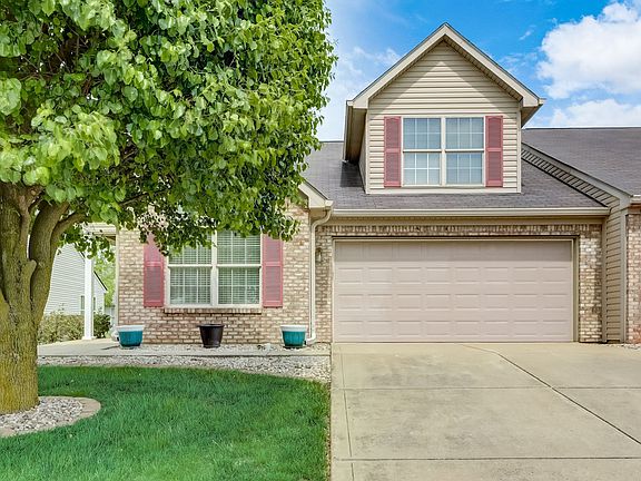 3rd image of 1190 Creek Bend Dr