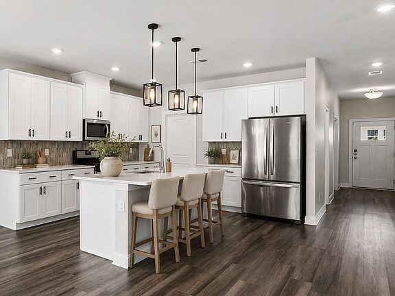 2nd image of 4030 Arrowleaf Ln