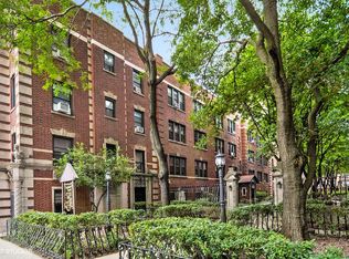 510-34 W. Addison St., Chicago, IL 60613