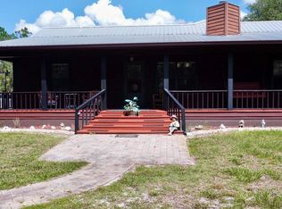 124 Neal Rd, Hawthorne, FL 32640