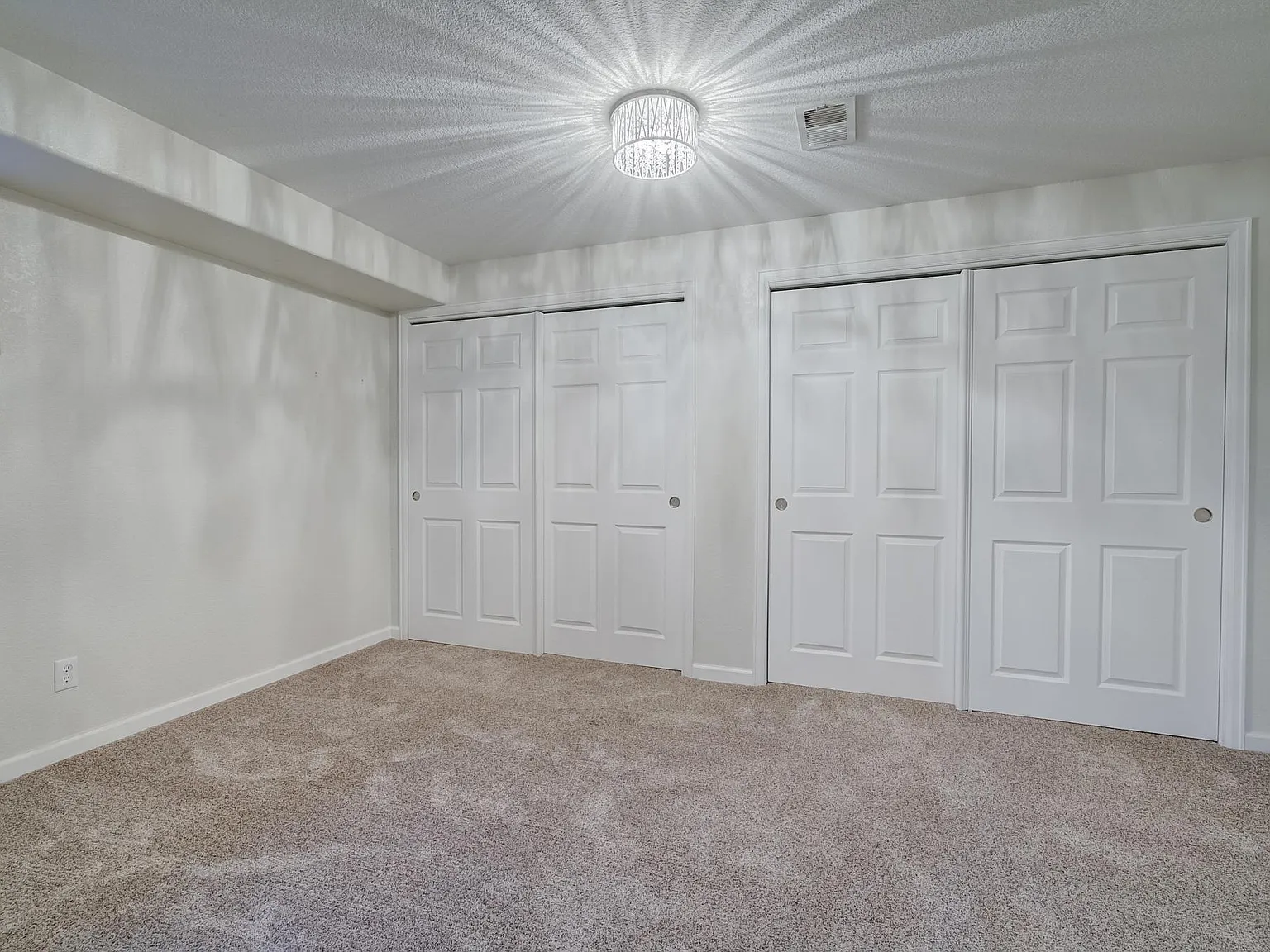6571 Shannon Trl — Photo 4