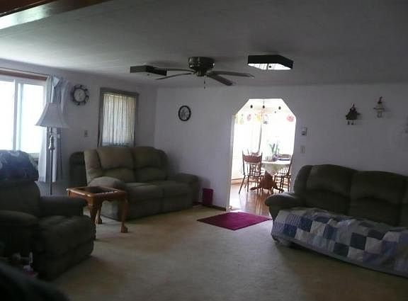 3rd image of 70001 Beach Dr