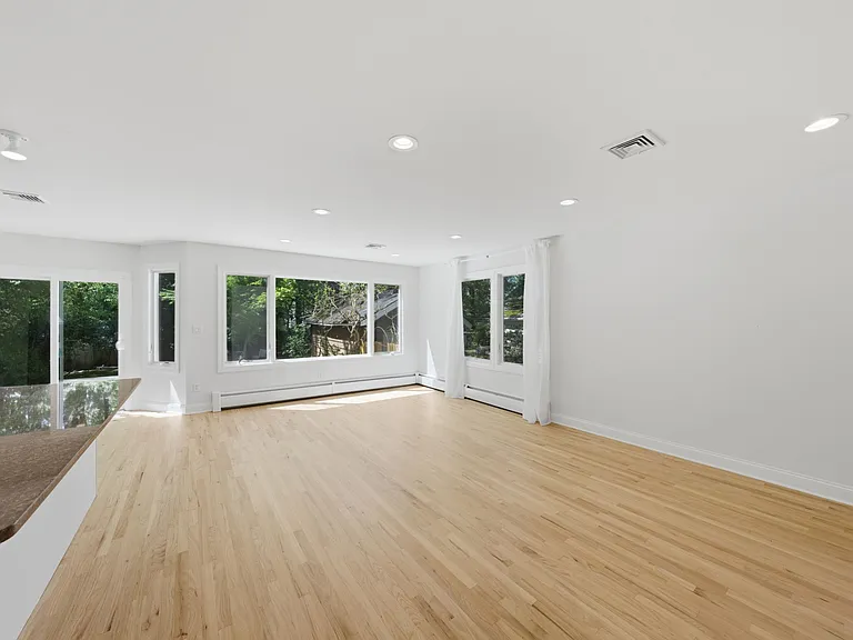 232 Riveredge Rd — Photo 24
