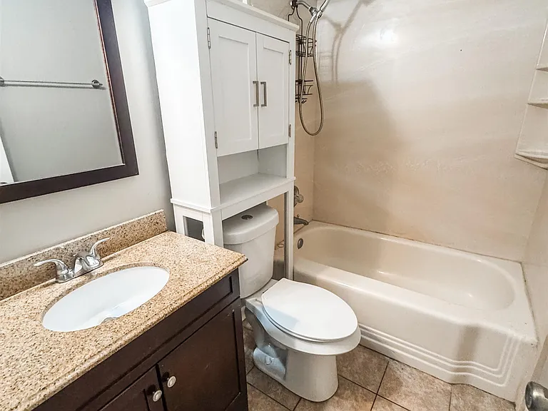 967 Barbara Lynn Dr — Photo 6