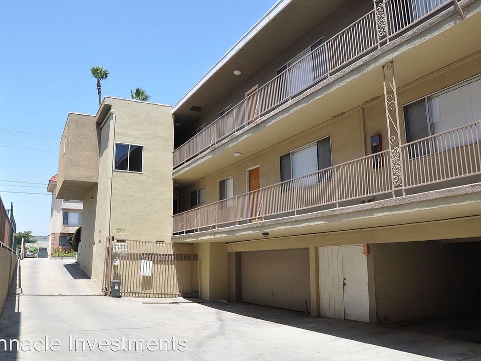 1st image of 13414 Doty Ave APT 0008
