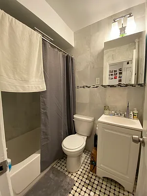 Rented by Bond New York | media 6