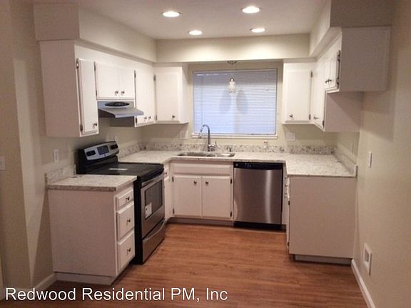 3rd image of 213 W Spain St #13