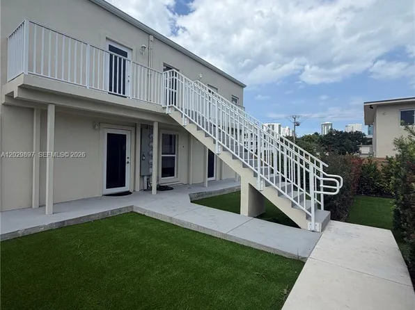 729 SW 3rd St #4, Miami, FL 33130