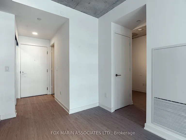 65 Mutual St #2707 — Photo 16