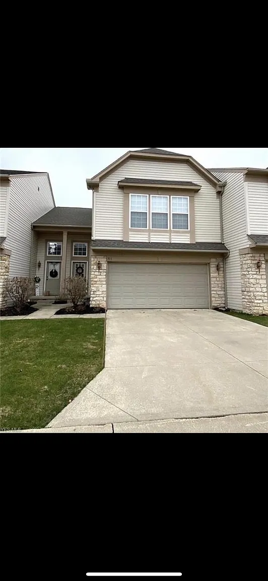 311 Bucknell Ct photo 1