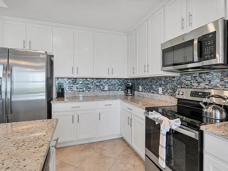 14071 Heritage Landing Blvd #326 — Photo 11