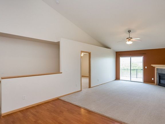 4th image of 1874 Goose Lake Cir