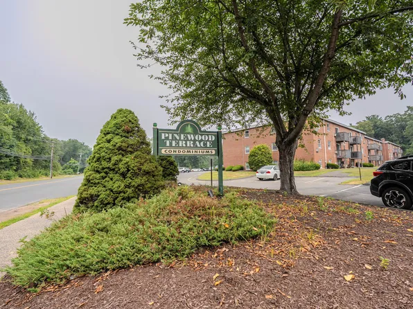 513 Emmett Street APT 14, Bristol, CT 06010